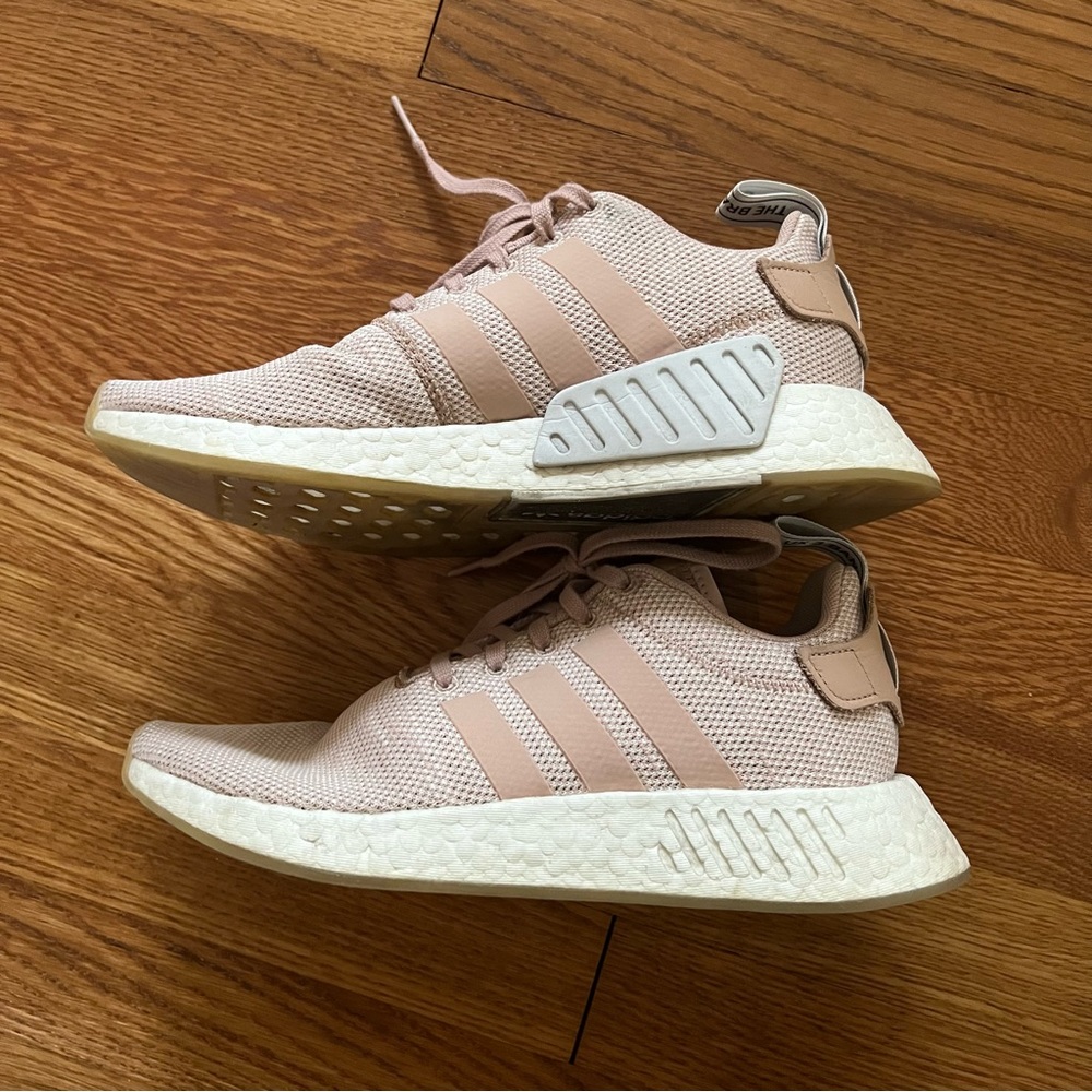 Adidas NMD R2 Ash Pearl White Boost Running Shoes Size 8 - Picture 5 of 7